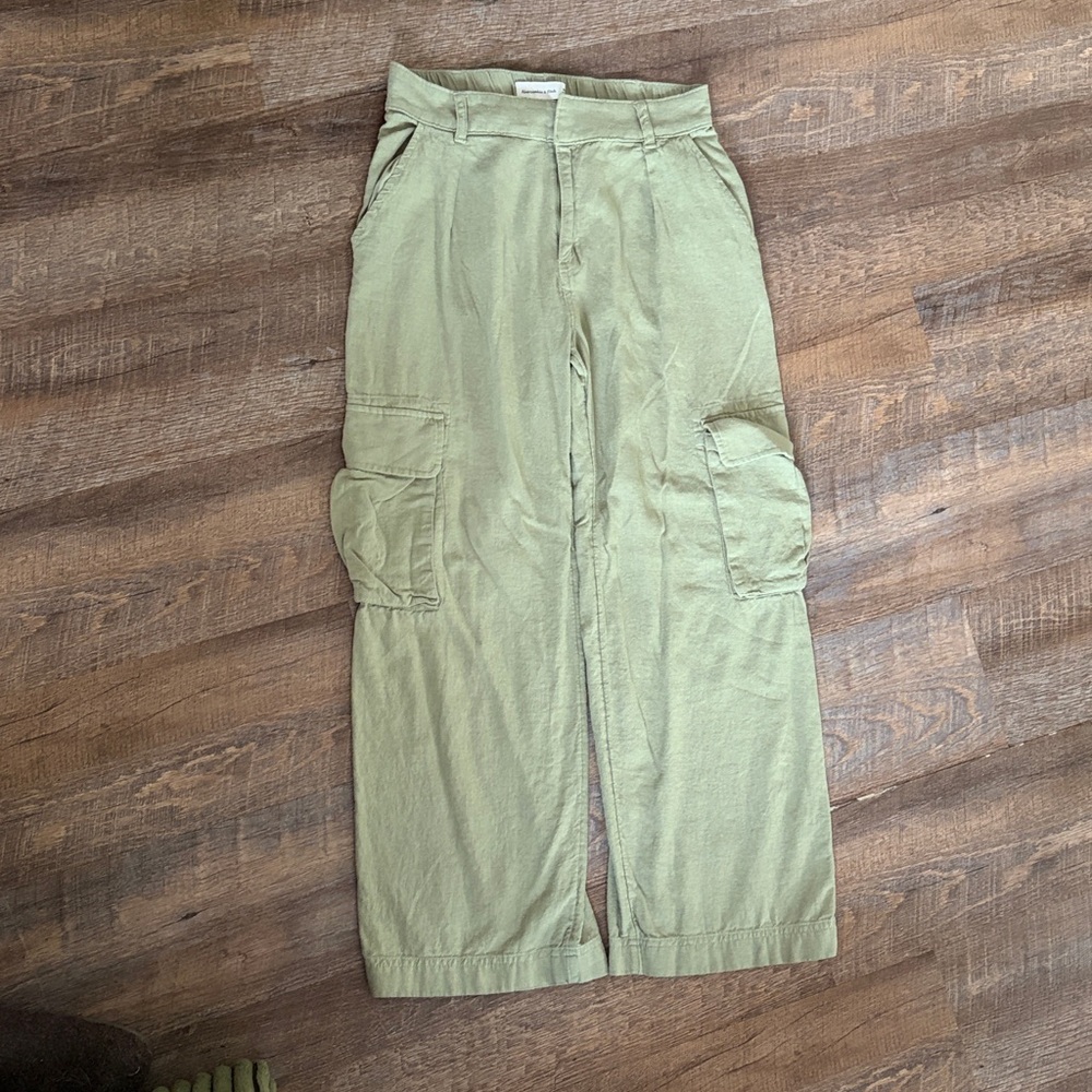Abercrombie & Fitch linen shorts